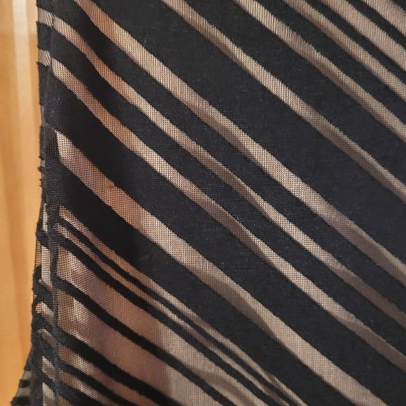 Fourteenth Place Maxi Dress - Picture 3 of 5